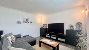 Photo 17- click for photo gallery